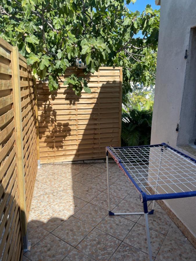 Studio Marseille Extérieur photo