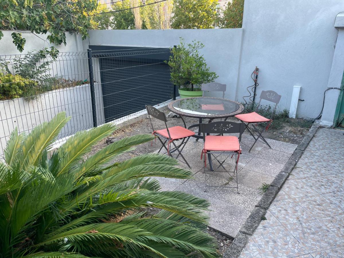 Studio Marseille Extérieur photo